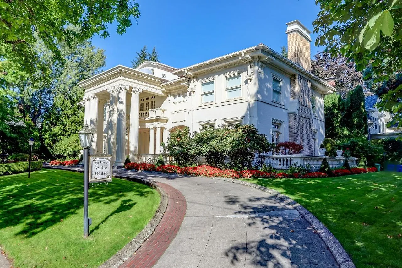 Portland'S White House Bed & Breakfast